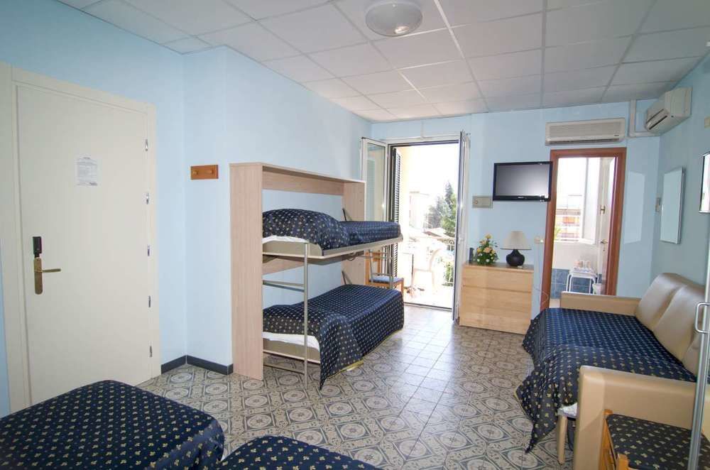 Hotel Delle Mimose Diano Marina Exterior foto